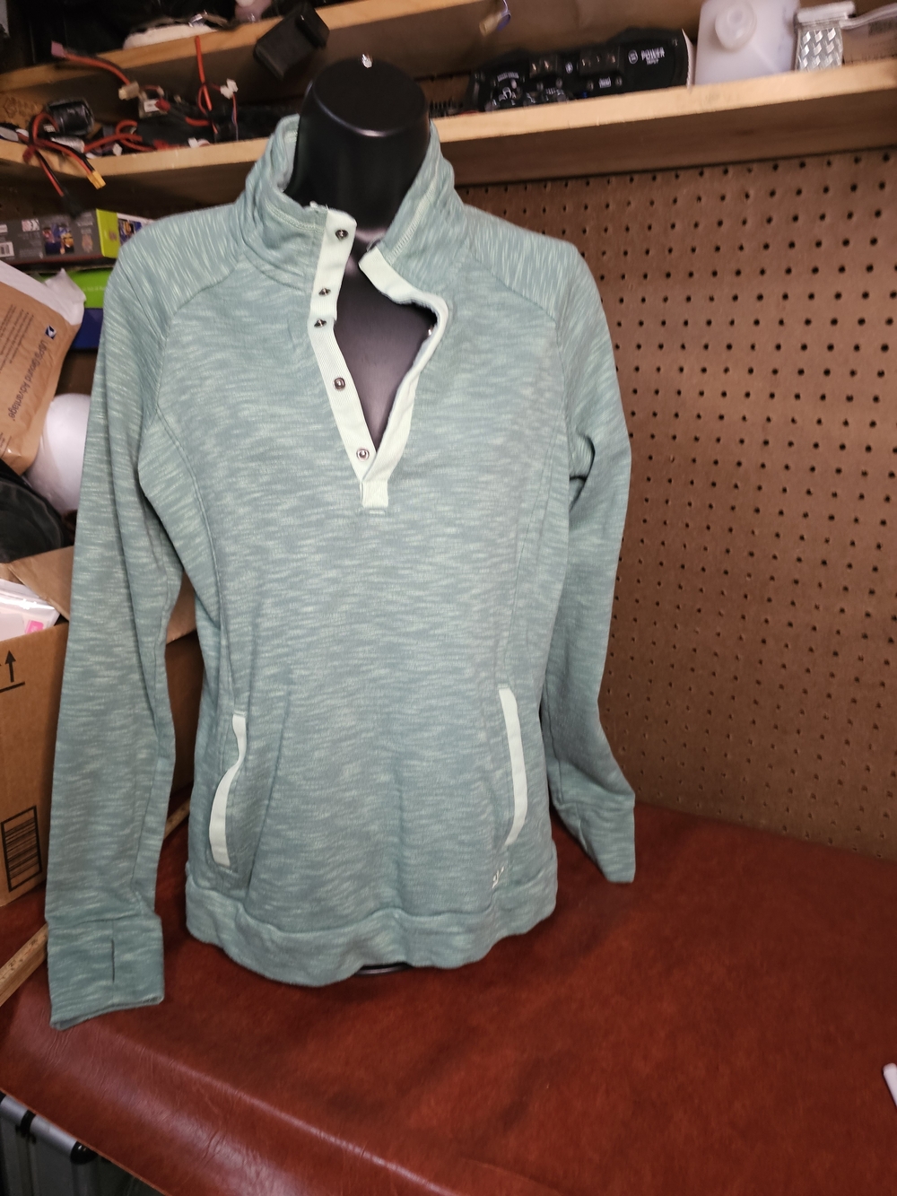 Avalanche Women Small 1/4 Quarter Snap Long Sleeved Sweatshirt Top Green Small